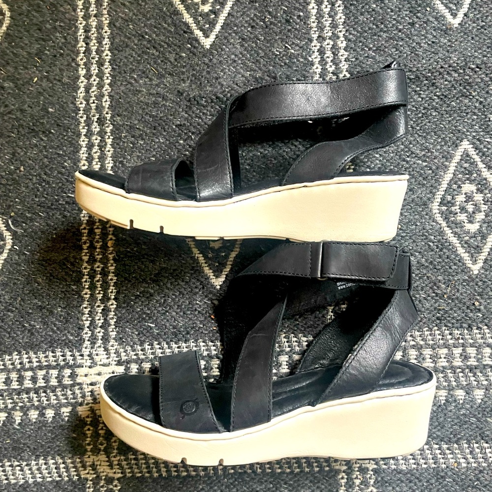 Born Platform Sandals